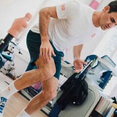 Federer acelera su recuperación