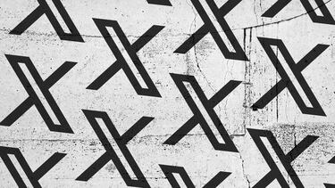 Multa millonaria a X por los anuncios sobre falsas criptomonedas e inversiones suplantando a famosos