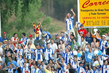 Uno de los equipos más históricos de LaLiga es el Hércules. Su afición se conoce como herculanos, un apodo sencillo derivado del propio nombre del equipo, o blanquiazules, que hace referencia a los colores de su camiseta. Este equipo ha pasado por varias etapas a lo largo de su historia, desde varios años en Primera División pasando por la caída libre que le supuso la casi desaparición. Desde la temporada 2020/2021 forma parte de la Segunda RFEF, la cuarta categoría del fútbol español.