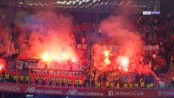 El espectacuñar bengalazo de la barra del Olympique