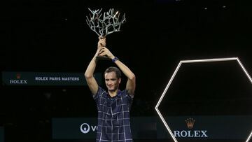 PARIS, FRANCE - NOVEMBER 8: Winner Daniil Medvedev of Russia during the trophy ceremony of the Men's Final after beating Alexander Zverev of Germany on day 7 of the Rolex Paris Masters, an ATP Masters 1000 tournament held behind closed doors at AccorHotels Arena formerly known as Paris Bercy on November 8, 2020 in Paris, France. (Photo by Jean Catuffe/Getty Images)