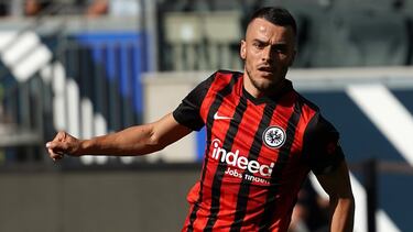 El Eintracht: Hinteregger y Kostic, bajas capitales