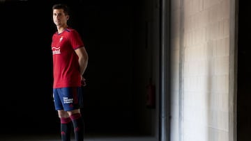 Presentacion de Jesus Areso como nuevo jugador de Osasuna