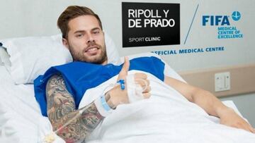 El Almería quiere renovar a Mandi tras su lesión