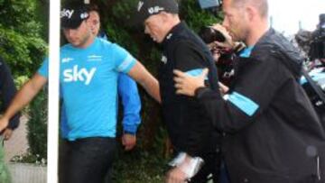 Christopher Froome, cuando llegó al hotel.