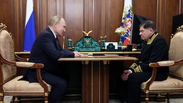 Russian President Vladimir Putin meets with chairman of the Supreme Court Vyacheslav Lebedev at the Kremlin in Moscow, Russia November 29, 2022. Sputnik/Mikhail Metzel/Pool via REUTERS ATTENTION EDITORS - THIS IMAGE WAS PROVIDED BY A THIRD PARTY.