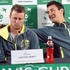 Hewitt acusa a Tomic de amenazarle a él y a su familia