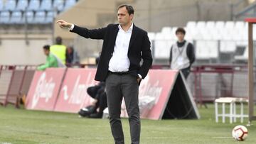 Fran Fernández, entrenador del Almería.