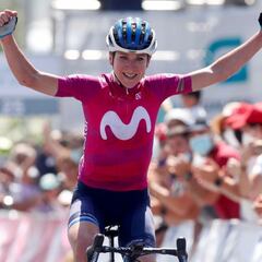 Van Vleuten da una exhibición: triunfo y liderato