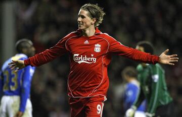 Fernando Torres en su primera temporada en el Liverpool.