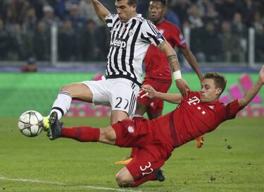 Sturaro rescues Juve in dramatic Bayern draw