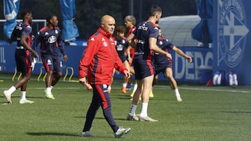 Óscar Gilsanz analizó la actualidad del Deportivo antes del partido contra el Granada.