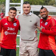 Vidal le dedicó emotivo mensaje a Cristóbal Campos y el portero le respondió así