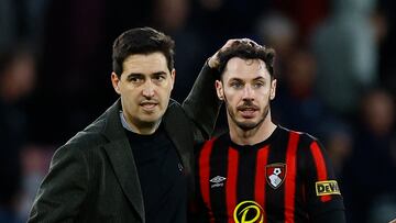 Julián Araujo tiene un problema en el Bournemouth