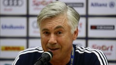 Ancelotti eyeing club job over Italy role