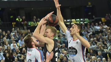 Haws trata de anotar ante el Obradoiro