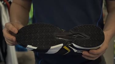 ¿Qué debo observar al comprar unos zapatos de tenis?