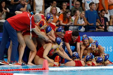 Miki Oca cierra una era en la Selecci¨®n femenina de waterpolo
