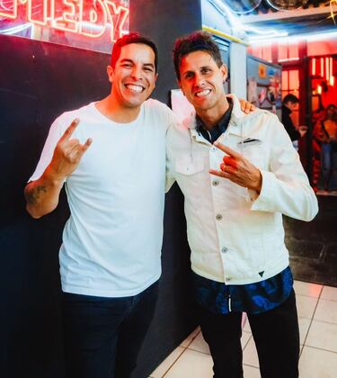 Triunfó en el Festival de Olmué, es hincha de la U y fue futbolista: “Jugué de lateral derecho; no seguí por los estudios”