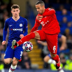 Thiago: "No sé lo que vive Kepa, pero es un grandísimo portero"