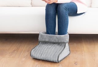 Amazon tiene la solución de bajo consumo y económica para mantener los pies calientes en invierno