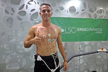 Bri se une a la causa