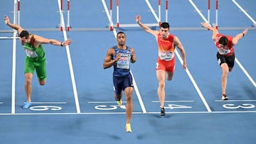 Asier entra segundo en meta tras el franc&eacute;s Belocian.