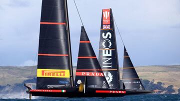 Luna Rossa Prada Pirelli y el INEOS Team UK compiten en una de las regatas de la Copa Prada.