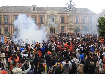 Seguidores del Valencia en Sevilla. 