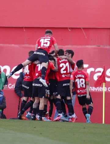 Los jugadores del Mallorca celebrando el gol 1-0