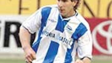 Palermo, delantero del Alavés.