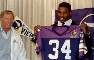 Este canje cambió radicalmente a un equipo, aunque desafortunadamente no fue a Minnesota. Cowboys se desprendió del running back en el trade más grande en la historia de la NFL (involucró 18 jugadores y selecciones del draft). Dichos movimientos ayudaron a que Dallas consolidara el equipo que a la postre entregó tres Super Bowls en los noventa. 