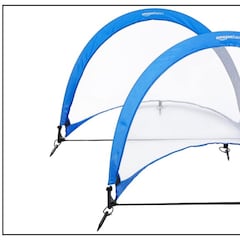 Este juego de porterías plegables con más de 1.800 valoraciones es ideal para el jardín o la playa