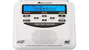Este radio Midland de alertas meteorológicas tiene más de 10,000 valoraciones en Amazon México