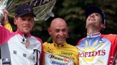 Jan Ullrich (2&ordm;), Marco Pantani (1&ordf;) y Bobby Julich (3&ordm;) integraron el podio del Tour de Francia de 1998.