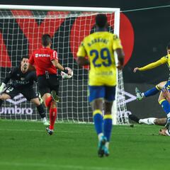 Manu Fuster se une al club goleador