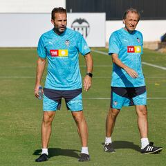 Baraja ya tiene a todos los internacionales en Valencia