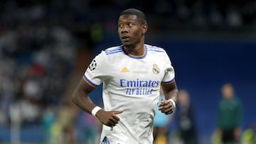 Alaba se retiró lesionado del partido contra el Sheriff.