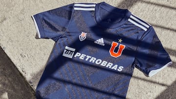 La indumentaria contará con la nueva tecnología adidas “Aeroready” y mantiene el color azul oscuro. El lanzamiento oficial de la camiseta será el 17 de diciembre y tendrá un valor de $49.990.