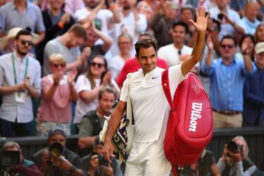 Federer on the brink of Wimbledon greatness