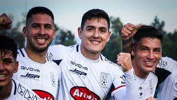 “Empezamos a viajar seguido a Chile y el cariño de la gente hizo que despertaran las ganas de jugar”