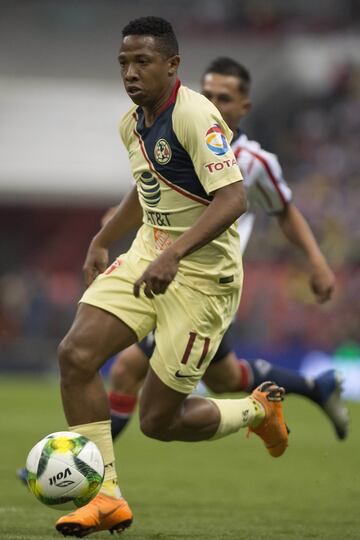 Este es el 11 con el que América enfrentara a Chivas