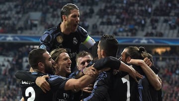 El Real Madrid celebrando el tanto del empate en el Allianz Arena ante el Bayern.