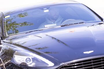 Gerard Piqué llegando a la Ciudad Deportiva del Barcelona. 