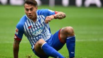 Vargas y Hoffenheim ven cada vez más cerca el descenso