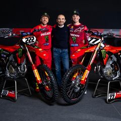 El motocross, nuevo reto de Ducati