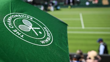 XXXX is the 2025 men’s Wimbledon champion and defeating XXXXX in X sets in Sunday’s final on Centre Court.