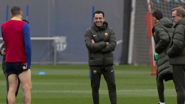 Xavi, sonriente en un entrenamiento del Bar?a.
