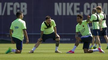 Su&aacute;rez, Leo y Neymar no bastar&aacute;n para lograr el t&iacute;tulo. Dependen de lo que haga Sandro, hasta hace poco su compa&ntilde;ero