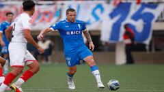 Futbol, Union San Felipe vs Universidad Catolica.
Tercera Ronda Copa Chile 2022.
El jugador de Universidad Catolica Luciano Aued  disputa el balon contra Union San Felipe durante el partido por Copa Chile 2022 en el estadio Lucio Farina de Quillota, Chile.
18/06/2022
Raul Zamora/Photosport

Football, Union San Felipe vs Universidad Catolica.
Thrird phase Copa Chile championship 2022.
Universidad Catolica’s player Luciano Aued  vies the ball against Union San Felipe during the Copa Chile football match held at the Lucio Farina stadium in Quillota, Chile.
18/06/2021 
Raul Zamora/Photosport